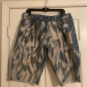 Xers Stylish Blue and Gray Men's Jean Shorts. Size 38.